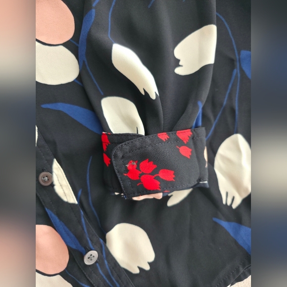 LOFT Dark Cottagecore Tulip Print Utility Blouse Preppy Dark Floral XS - Picture 8 of 11